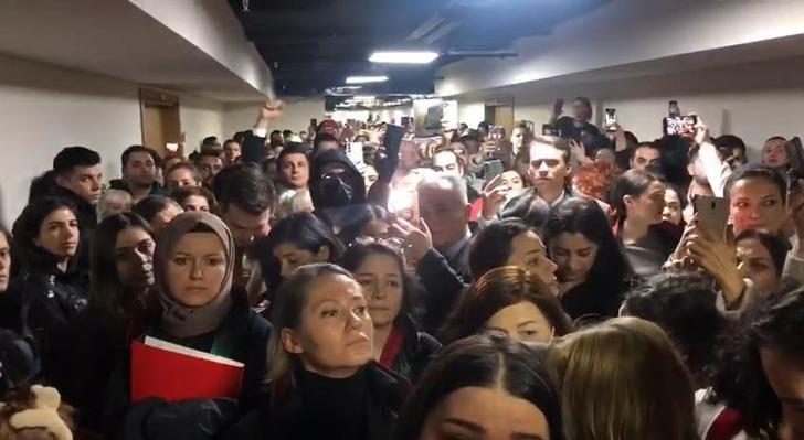 Canice öldürülen kedi Eros'un duruşmasına hayvanseverlerden akın! İbrahim Keloğlan'ın cezası belli oldu: 'İyi' hal indirimi' uygulandı G2