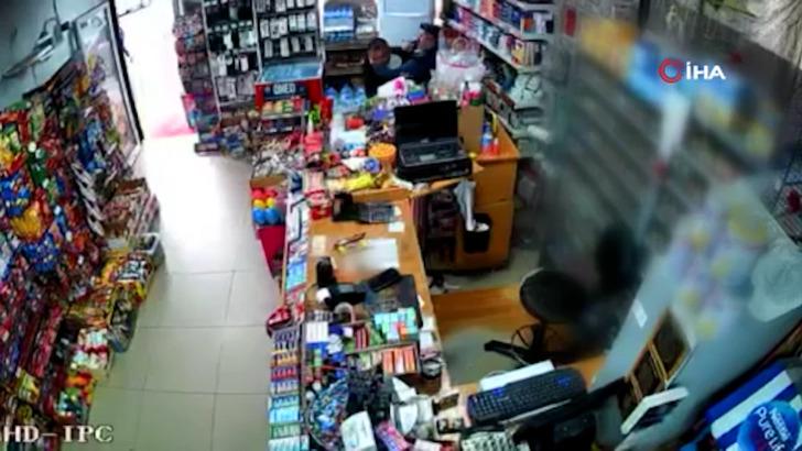 Kart ile ödedi, fişinde fark etti! Sigaradaki 1,5 TL'lik komisyon ücretini görünce... Esenyurt'taki market kan gölüne döndü G2