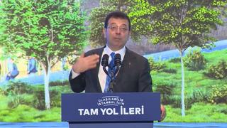 Rakibi Murat Kurum'u taklit eden İmamoğlu: Tavuğun suyu içip yukarı bakması gibi, Allah muhafaza...