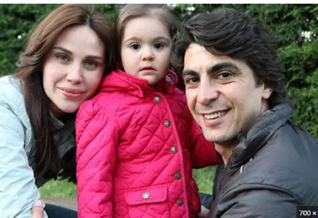 Demet Şener ile İbrahim Kutluay'ın kızı İrem b&uuml;y&uuml;d&uuml;, kocaman oldu! Son hali g&ouml;renleri şaşırttı