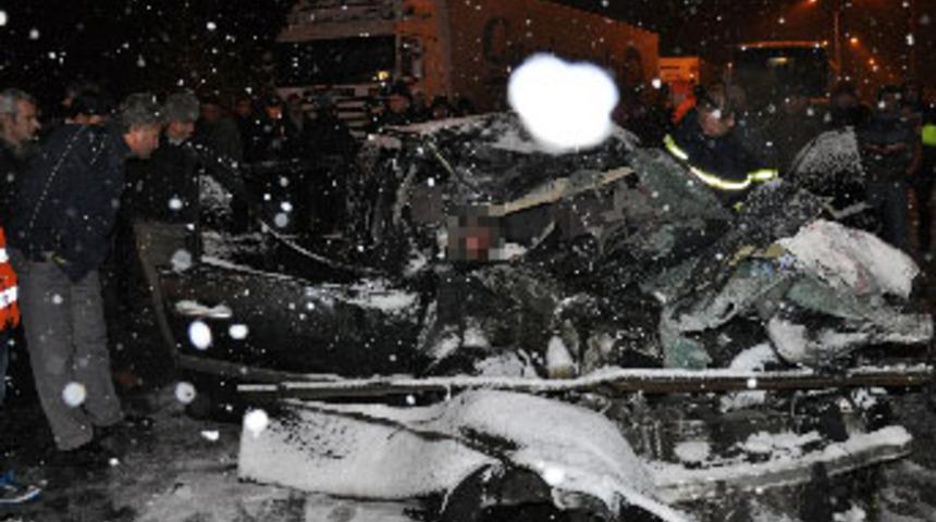 İhaleden çıkan 4 işadamı kazada öldü