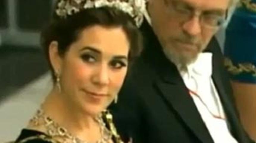 Cumhurbaşkanının eşi fena yakalandı!