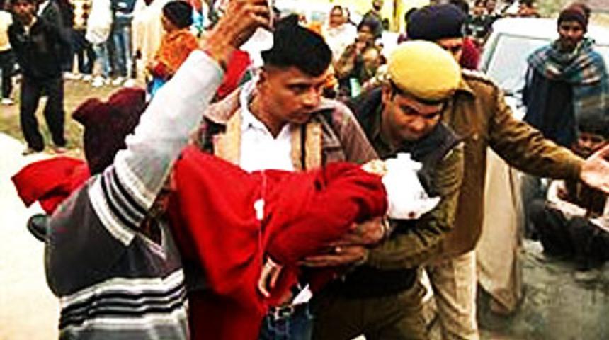 Cinnet getiren otobüs şoförü 9 kişiyi ezdi