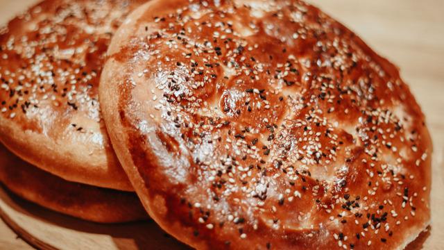 Kaşarlı Ramazan pidesi tarifi: Kaşarlı Ramazan pidesi nasıl yapılır?