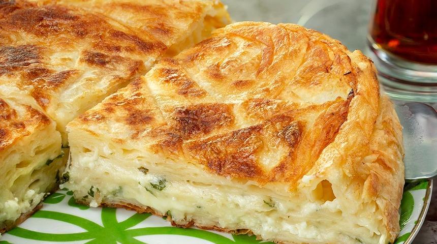 Sahura 5 dakikada hazır tava böreği tarifi! Kolay tava böreği nasıl yapılır?