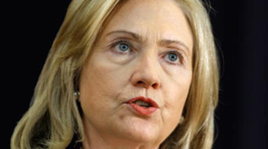 Hillary Clinton Fransa'daki yasayı eleştirdi