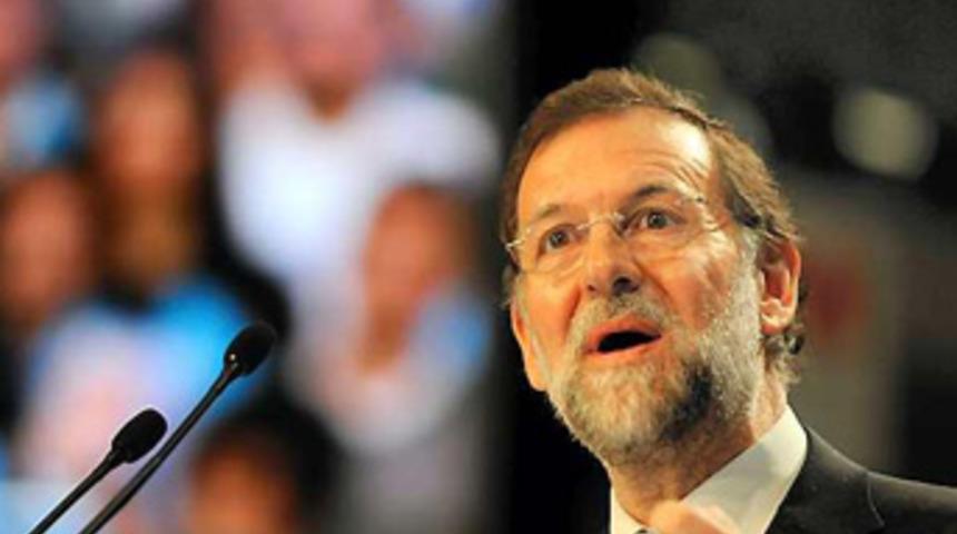 A&ccedil;ık mikrofonun kurbanı oldu