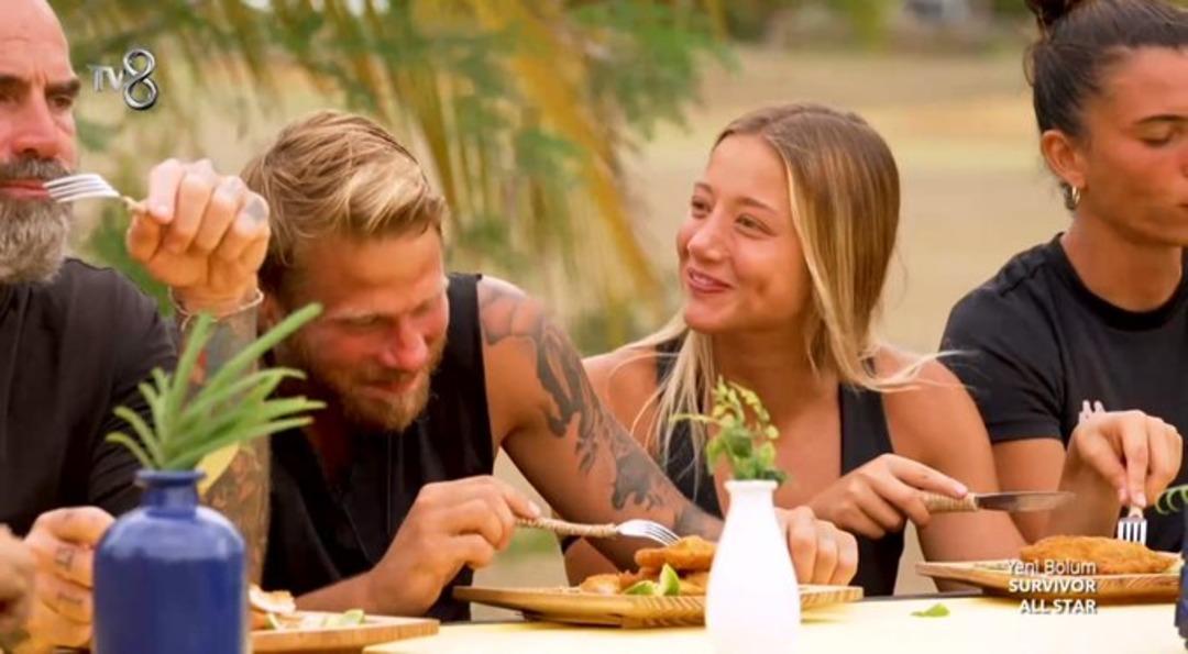 Yunus Emre'nin eşi Beria &Ouml;zden'den canlı yayında Aleyna mesajı! G&uuml;ndem olan uyarı