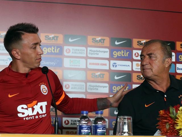 Fatih Terim, Galatasaray'ın efsane yıldızını alıyor! Sezon sonunda anlaşma sağlanamazsa Yunanistan'a imza atması kesin gibi...