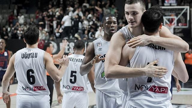 Beşiktaş Emlakjet, yarı finale yükseldi