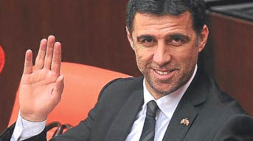 Bebek Victoria mı Hakan Ş&uuml;k&uuml;r m&uuml;?