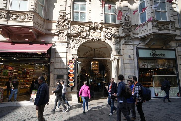 İstiklal Caddesi'nde tarihi keşif! 130 yıllık gizemli tünel bulundu: Zenginlerin kullanım amacı şaşırttı G1