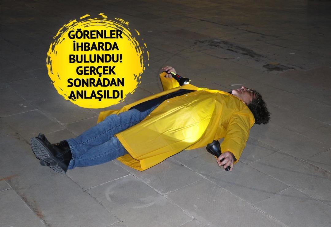 Yerde uzun s&uuml;re hareketsiz yatan profes&ouml;r&uuml; g&ouml;renler polise haber verdi! Ger&ccedil;ek sonradan anlaşıldı