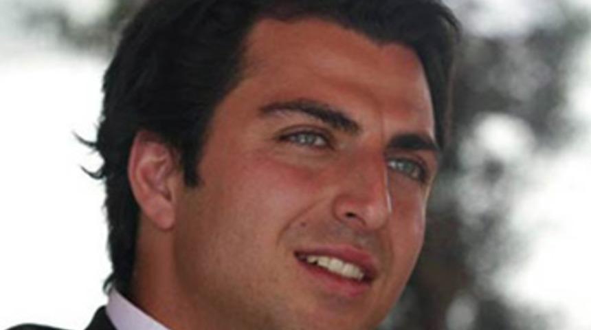 CHP'li gen&ccedil; siyaset&ccedil;i Fransa'da komaya girdi