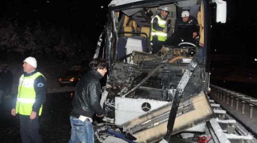 Gece yarısı TEM'de can pazarı