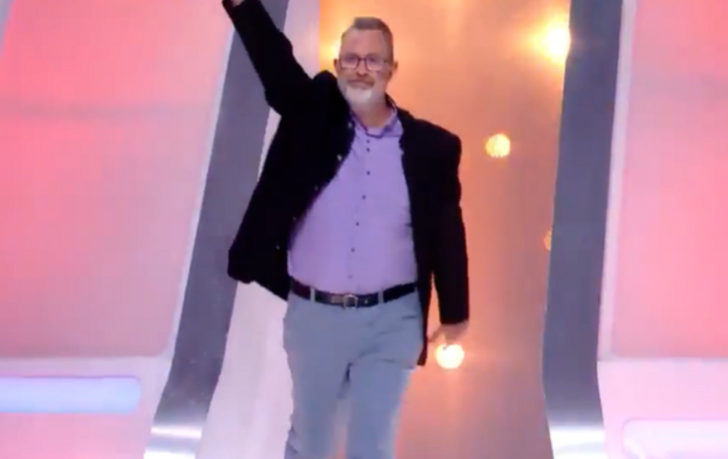 Dünya bu olayı konuşuyor! Yıllardır aranan seri katil yarışma programına katılmış: Mektupla her şeyi itiraf etti G1