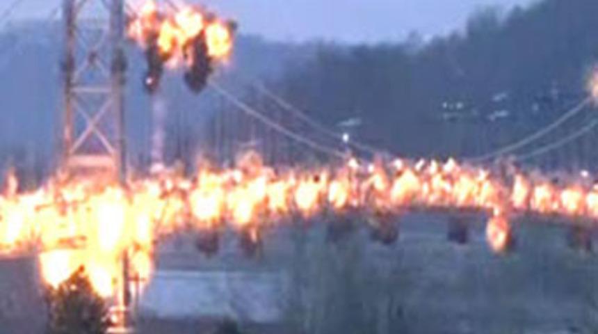 84 yıllık köprü böyle yıkıldı!