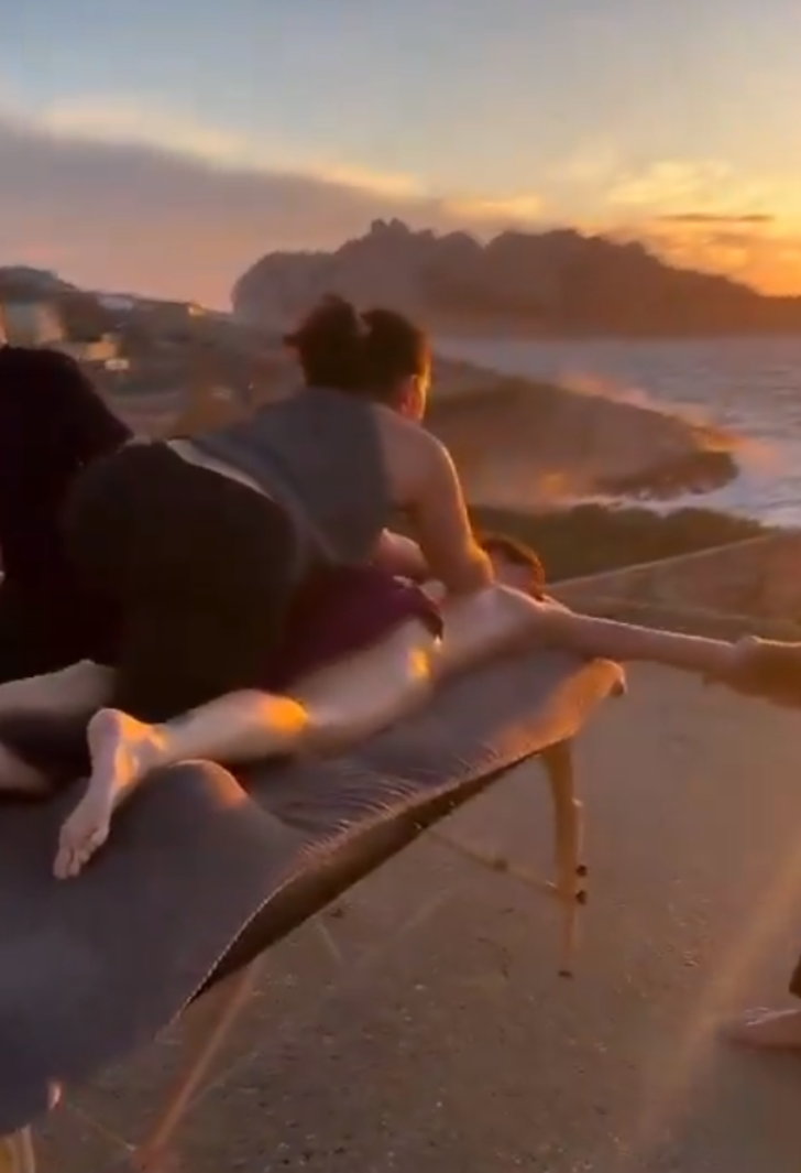 Sosyal medya bu masajı konuşuyor! Kimse ne olduğunu anlayamadı... "Keyfe bak" G3