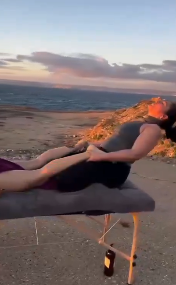 Sosyal medya bu masajı konuşuyor! Kimse ne olduğunu anlayamadı... "Keyfe bak" G4