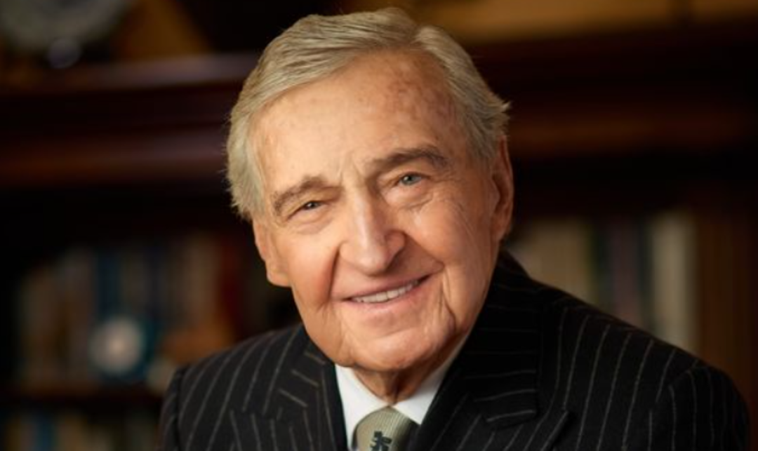   T&uuml;rkiye'nin en zenginlerinden Rahmi Ko&ccedil;'un Miami'deki l&uuml;ks evi g&uuml;ndem oldu! G&ouml;renler hayran kaldı