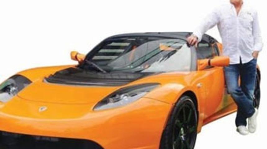 475 bin liralık arabayı İTÜ’ye bağışladı