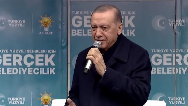 Cumhurbaşkanı Erdoğan'dan Ağrı'da önemli açıklamalar: Kimsenin iradenize ipotek koymanıza fırsat vermeyin 