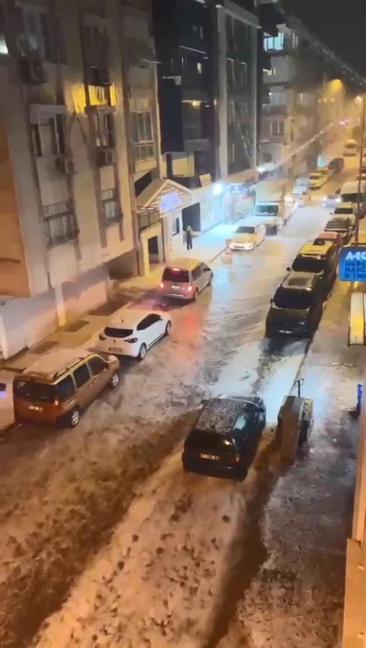 'İlk defa karşılaşıyorum! Camlara korkunç şekilde vurdu' Yer: Antalya! 'Süper hücre' etkisi "Erimemiş olmasına inanamıyorum" G5