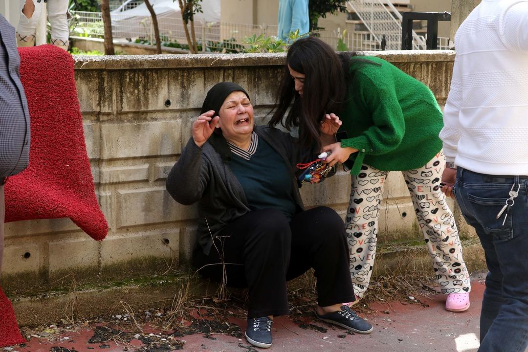 Y&uuml;rek burkan g&ouml;r&uuml;nt&uuml;! 'Allah rızası i&ccedil;in' diye feryat edip, g&ouml;zyaşlarına boğuldu