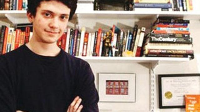 Türkçe ve Kürtçe dahil 21 dil biliyor