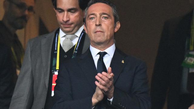 Fenerbahçe'nin mağlubiyetinin sebebi Ali Koç'un tribüne gelmesi mi? Sosyal medya bu detayla yıkılıyor...