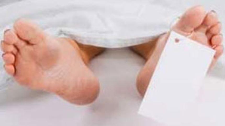 Yardım istemediler a&ccedil;lıktan &ouml;ld&uuml;ler!