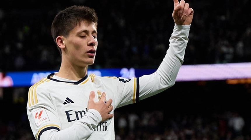 Arda Güler, İspanya'da manşetleri süsledi!