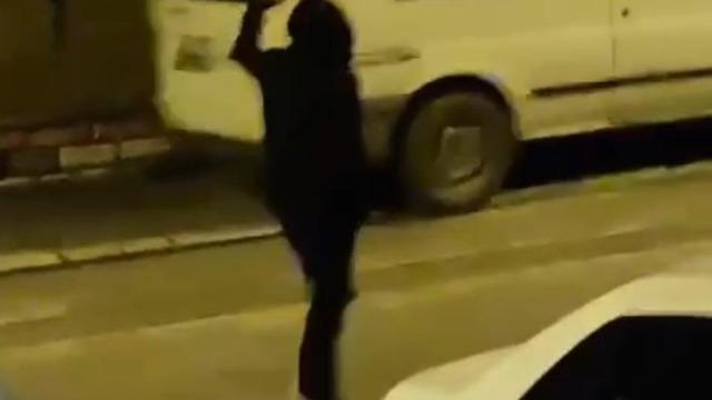 Tokat'ta davulcunun uğramadığı sitenin sakini komşularını bağırarak sahura kaldırdı