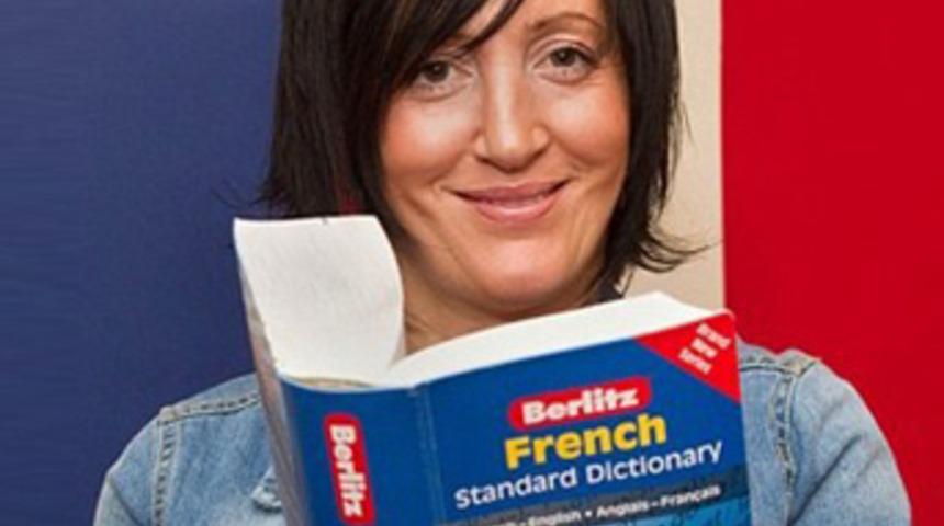 Grip olup iyileştikten sonra farklı bir aksanla konuşmaya başladı