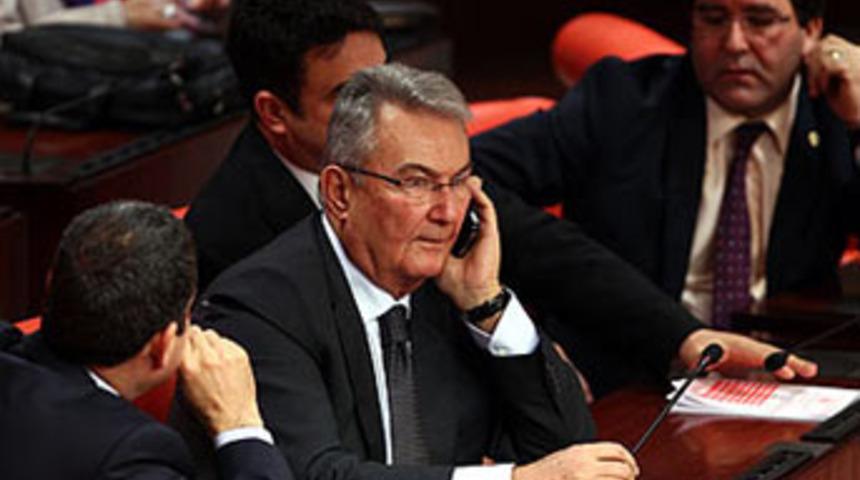 Deniz Baykal rest &ccedil;ekti