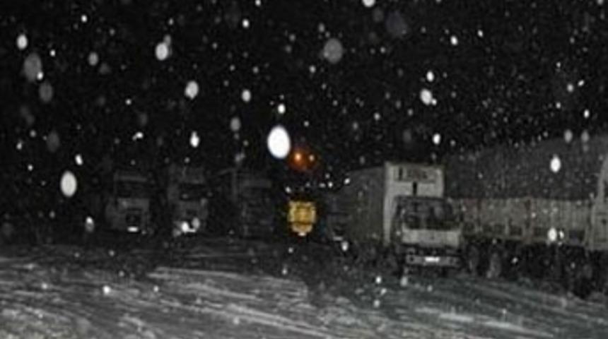 Afyonkarahisar-Ankara yolu a&ccedil;ıldı