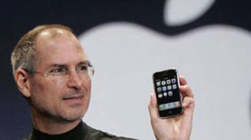 Google, Steve Jobs'ın kemiklerini sızlatacak