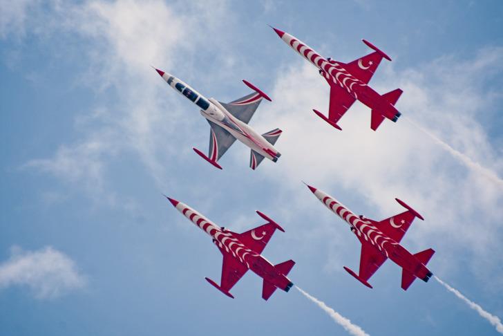 Göklerde süzülürken şehit oldular! Türk Yıldızları 12 yılda 3 pilotunu kaybetti: Konya'dan gelen acı haber akıllara o kazaları getirdi G3