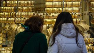  Kuyumculara akın sonrası Darphane'de çift vardiya! 400 kilogram altın da yetmedi! Yeni altın üretim fabrikası kuruldu