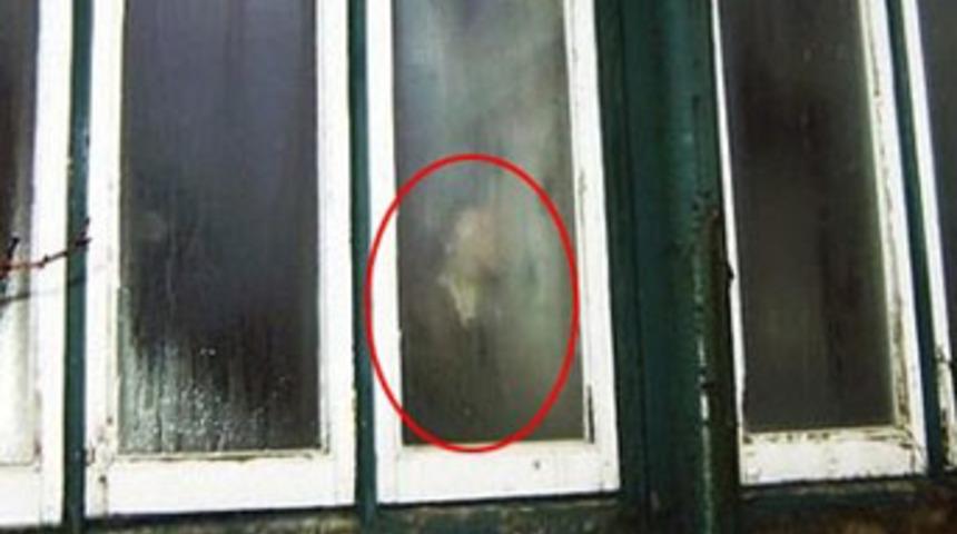 İngiltere'de yıkım ekiplerine hayalet şoku