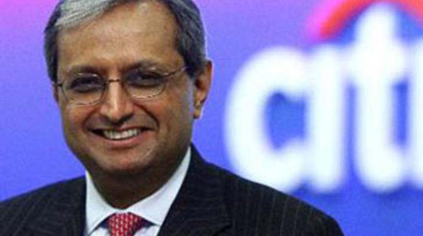 Maaşı 15 milyon katına &ccedil;ıktı