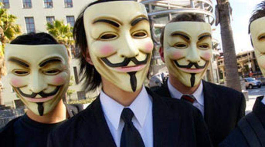 Anonymous Başbakanlığa saldırdı