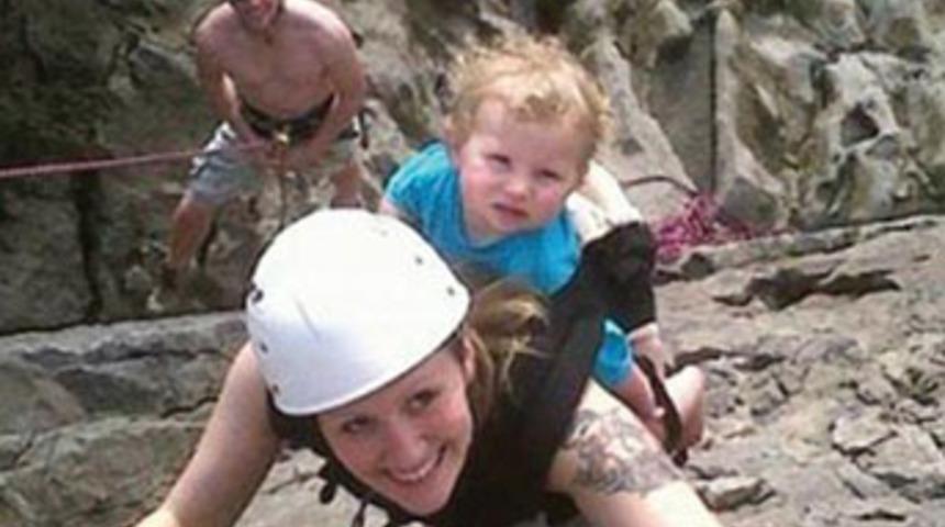 Bu anneye tepki yağıyor