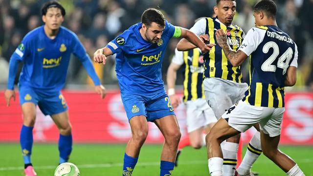 UEFA'dan Fenerbahçe'ye 3 maçlık ceza!
