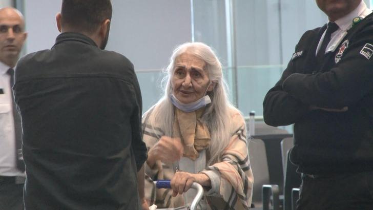 Akıllara Tom Hanks'in Terminal filmini getirmişti! İstanbul Havalimanı'nda personelin yardımıyla yaşayan İranlı akademisyen için karar G5