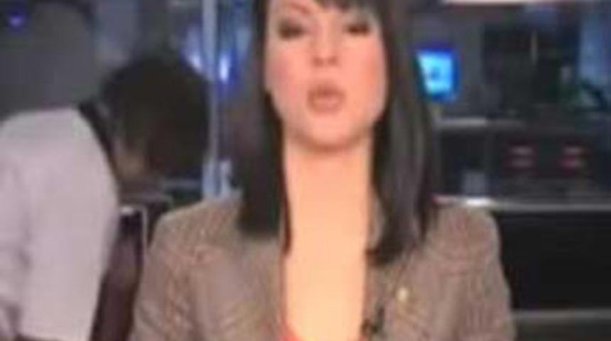 Canlı yayına temizlikçi daldı!