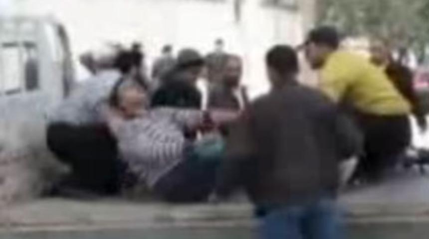 Dehşete d&uuml;ş&uuml;ren anlar!