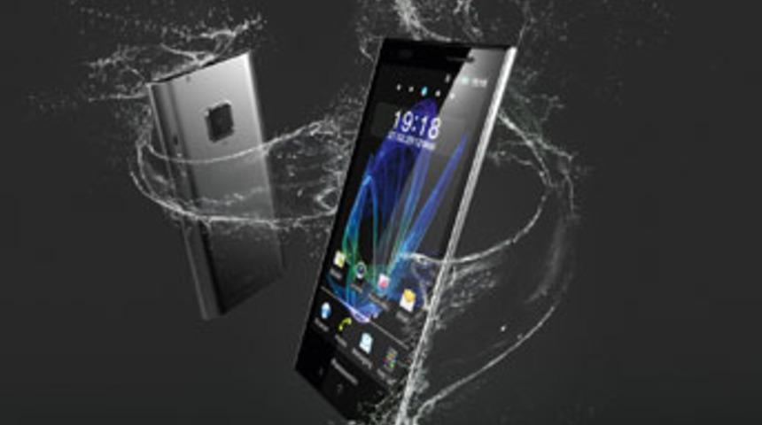 Panasonic Cep Telefonu ELUGA’yı tanıttı!