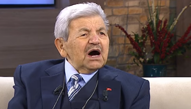 Canlı yayında gelen soruya Yusuf Kavaklı çok sinirlendi! 'RTÜK amca lütfen duyma bunu! Gavur keser gibi keserim onu!' dedi... Nur Viral çok şaşırdı G4