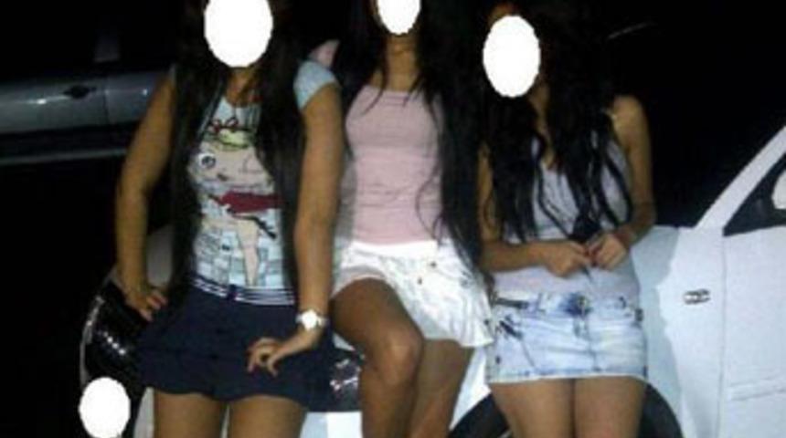 Gizli kameralı fuhuş &ccedil;etesi